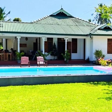 היקדואה Tranquility Guest House מראה חיצוני תמונה