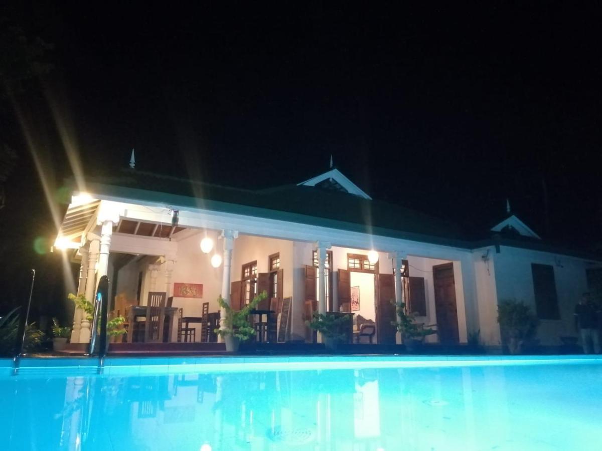 היקדואה Tranquility Guest House מראה חיצוני תמונה