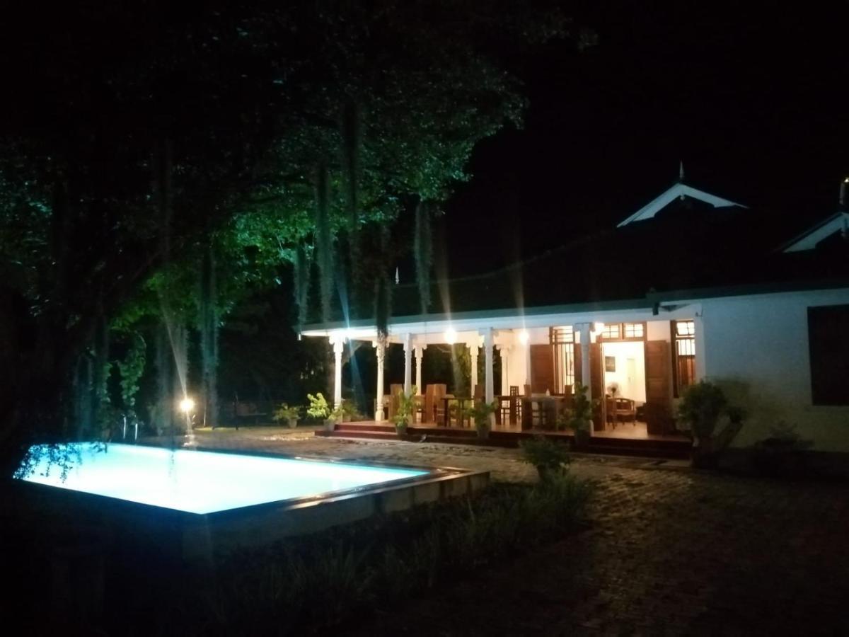 היקדואה Tranquility Guest House מראה חיצוני תמונה