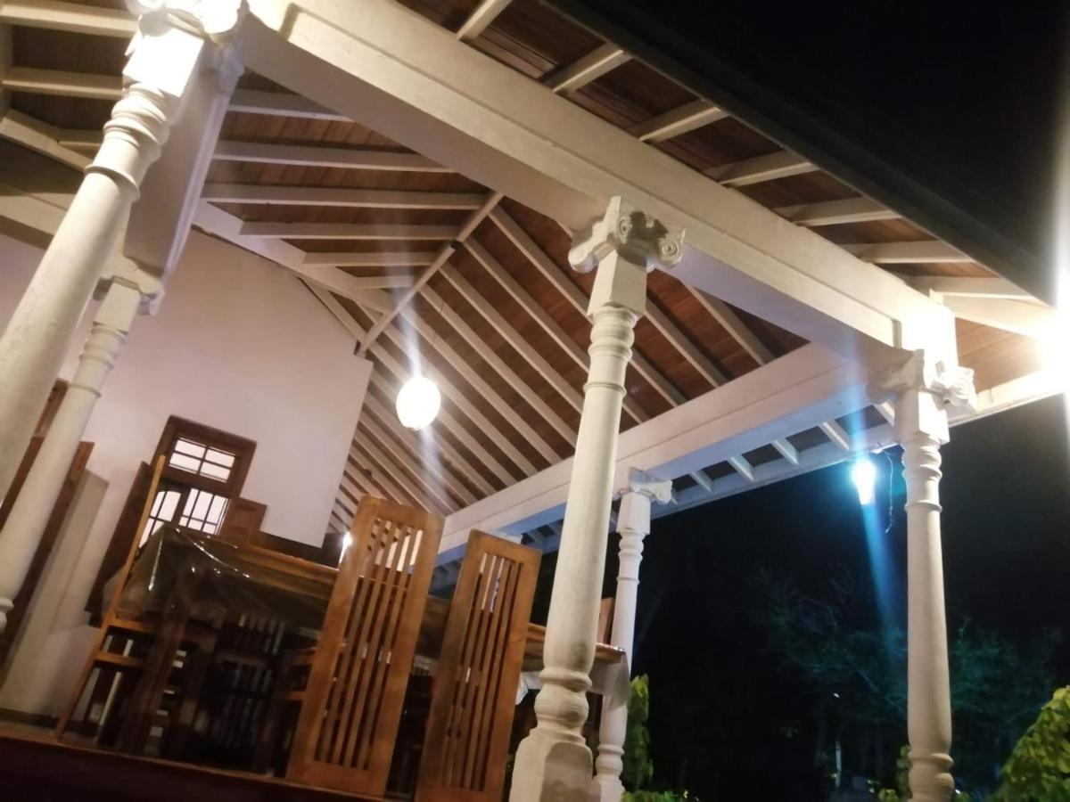 היקדואה Tranquility Guest House מראה חיצוני תמונה