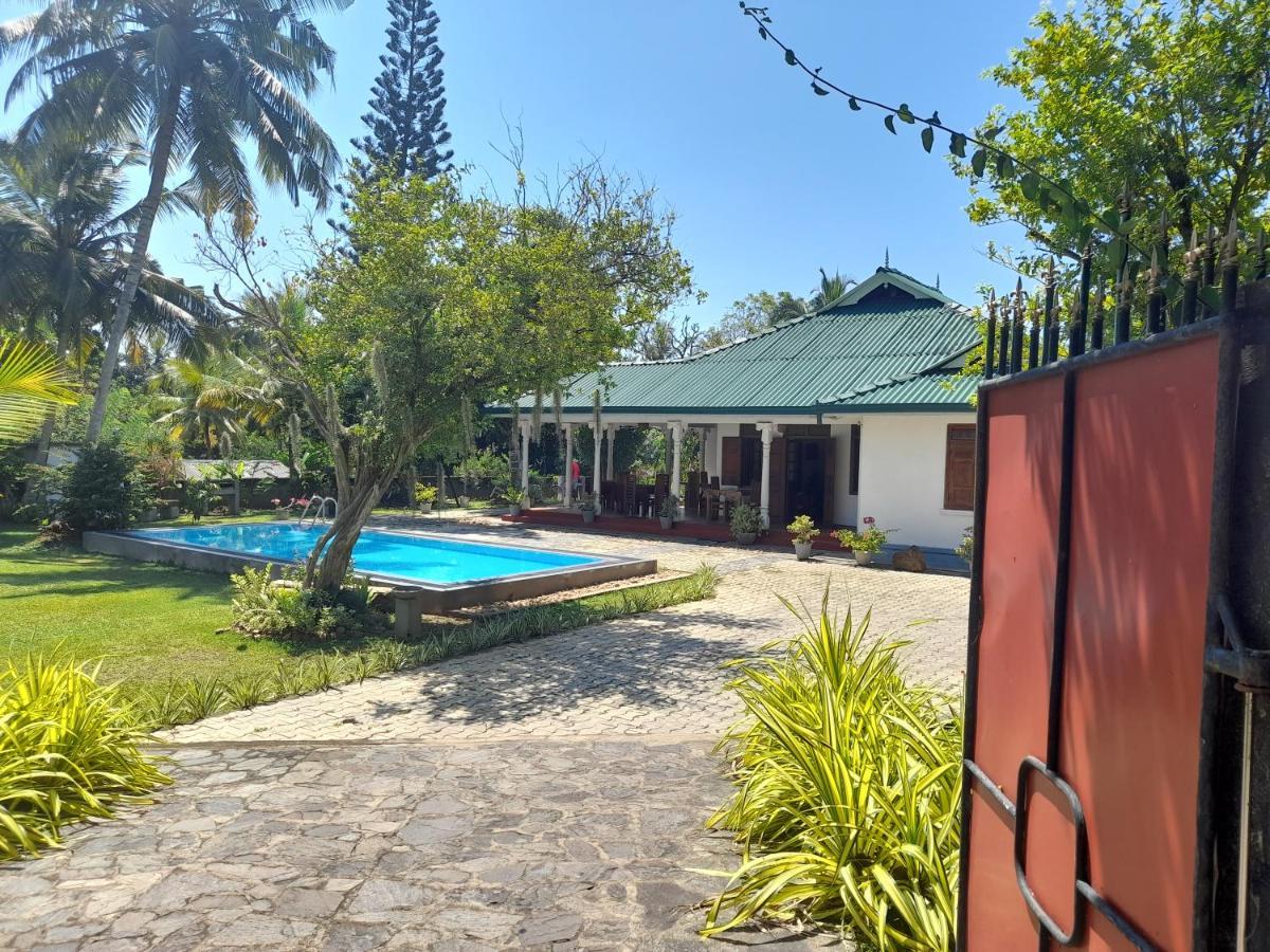 היקדואה Tranquility Guest House מראה חיצוני תמונה