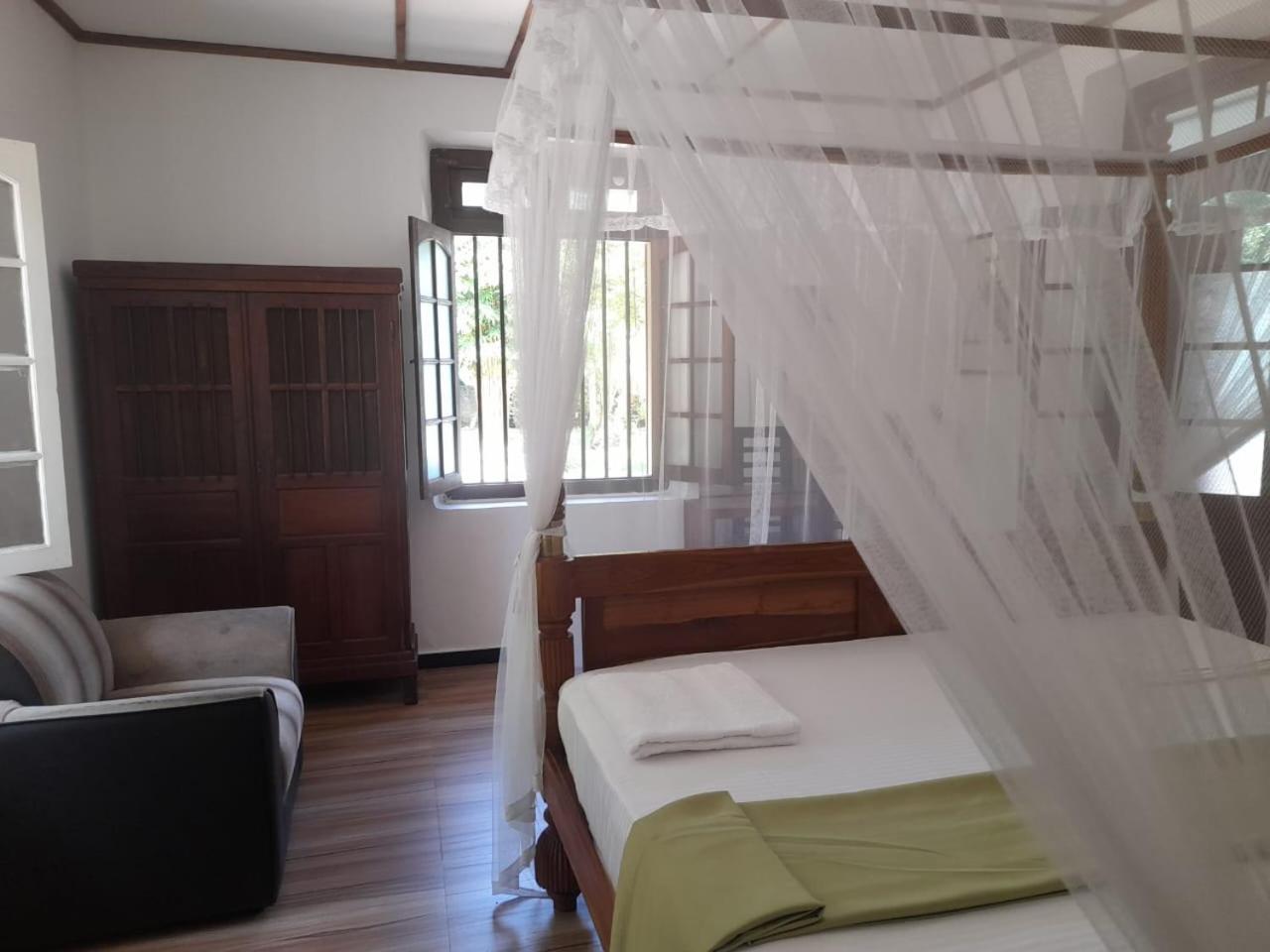 היקדואה Tranquility Guest House מראה חיצוני תמונה