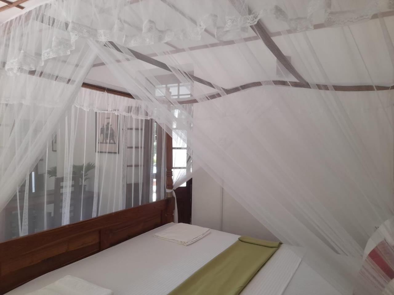 היקדואה Tranquility Guest House מראה חיצוני תמונה