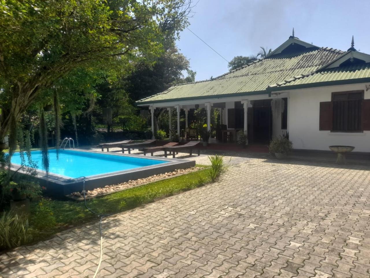 היקדואה Tranquility Guest House מראה חיצוני תמונה
