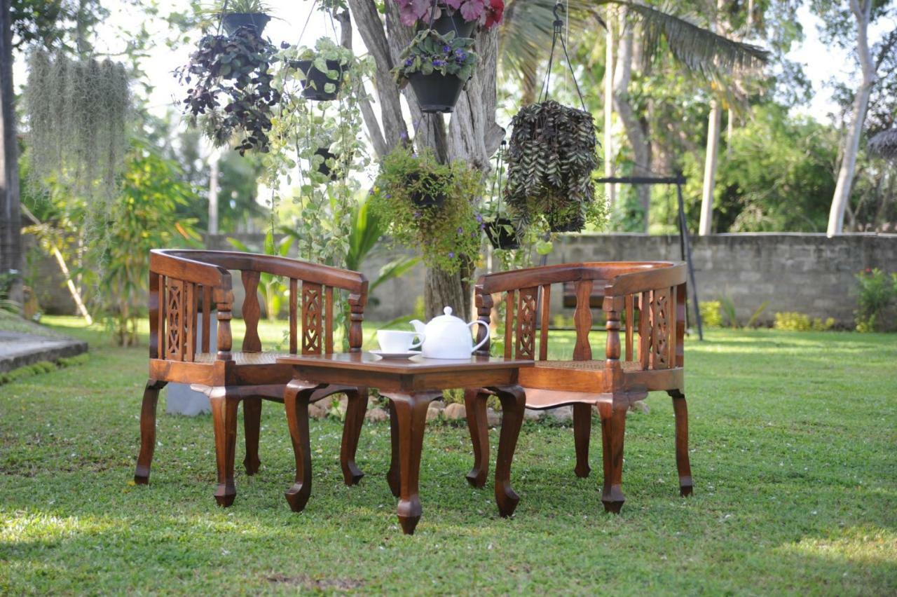 היקדואה Tranquility Guest House מראה חיצוני תמונה